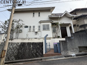ガレージ付き☆
