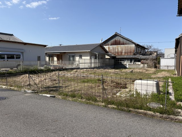 御所市都町の外観