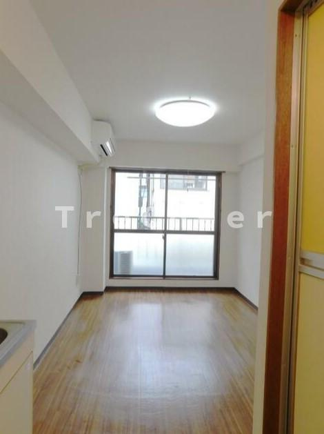 DRホームズ千駄木の居間・リビング