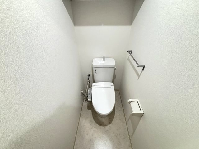 温水洗浄便座付きトイレ★