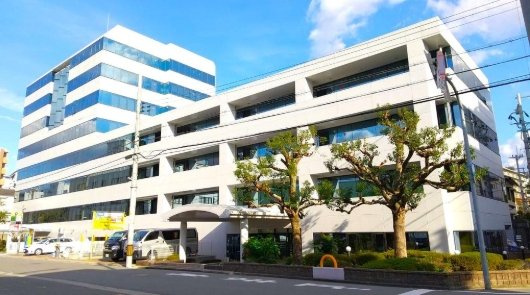 ファー・イースト２１の外観