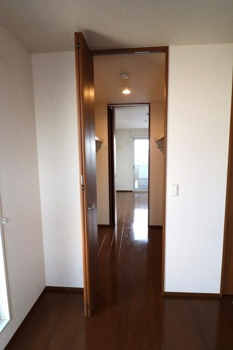 コンフォール瑞江９の収納