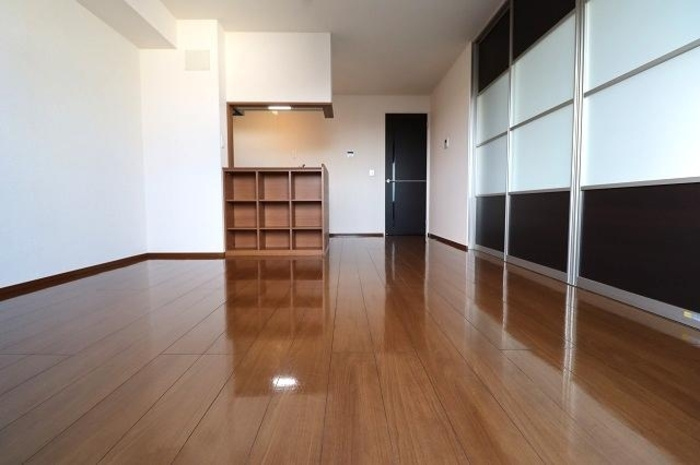 コンフォール瑞江９の居間・リビング