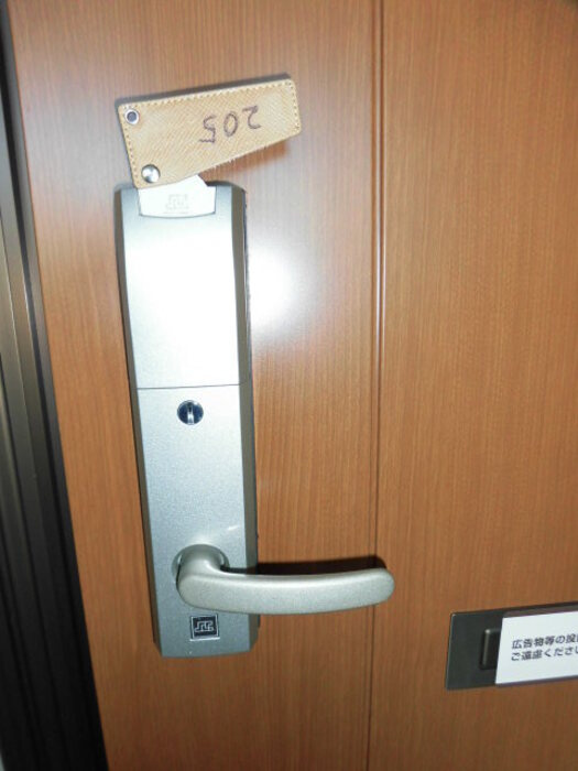 カランドリエの玄関