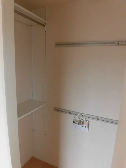 カランドリエの収納|収納豊富です