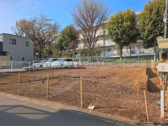 練馬区貫井2丁目　建築条件なし　南道路の限定2区画