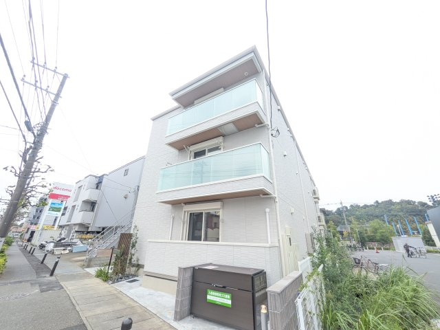 D Paina 生田