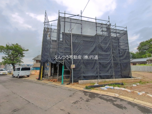 グラファーレ上志段味5期の前面道路含む現地写真
