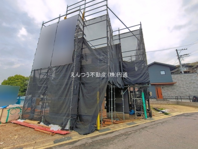 グラファーレ上志段味5期の前面道路含む現地写真