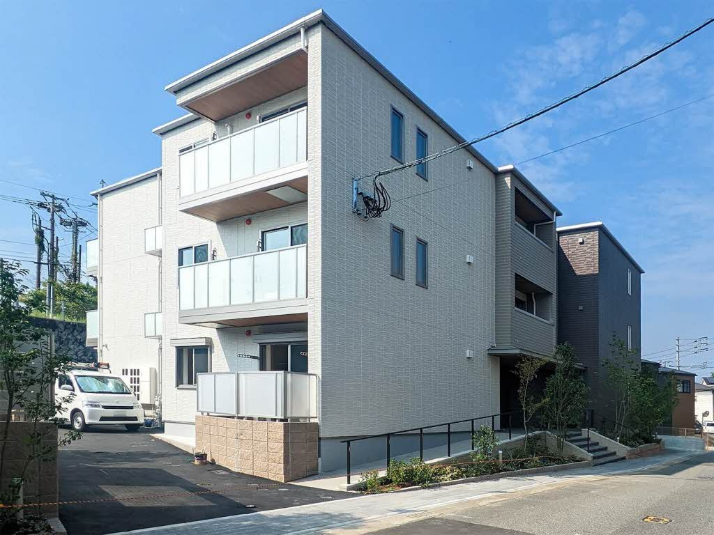 福岡市城南区松山１丁目の賃貸マンション
