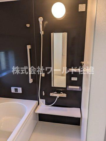 国立谷保833番の浴室