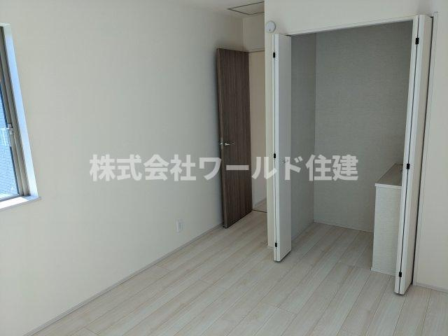 国立谷保833番の洋室