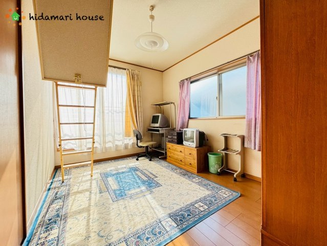 上尾市西宮下4丁目　中古戸建の洋室
