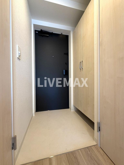 【玄関】LiveFlat千種WEST