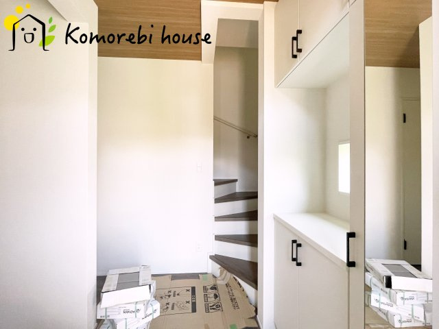 北本市東間　4期　新築一戸建て　グラファーレ　01のその他|廊下です