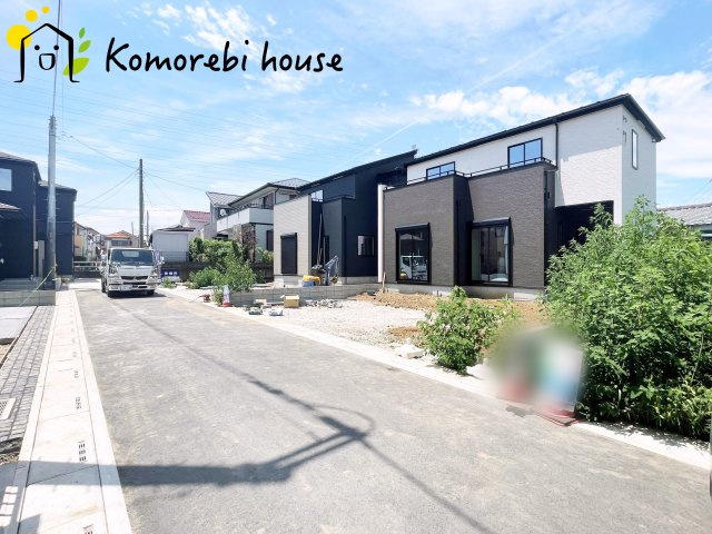 北本市東間　4期　新築一戸建て　グラファーレ　01の前面道路含む現地写真|前面道路含む現地写真です
