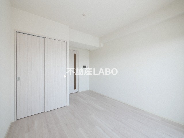 アービングNeo平野駅前の洋室