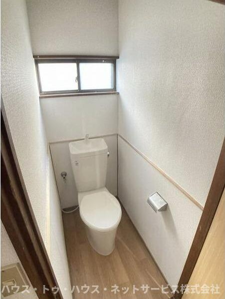 柏市豊住２丁目戸建のトイレ