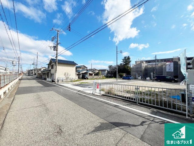 明石市二見町東二見　第1期　新築一戸建ての前面道路含む現地写真|周辺は落ち着いた街並みの住宅地！子育てがしやすい住環境です！まだ未完成ですが、現地でしかわからない事もございます。是非一度ご覧ください。