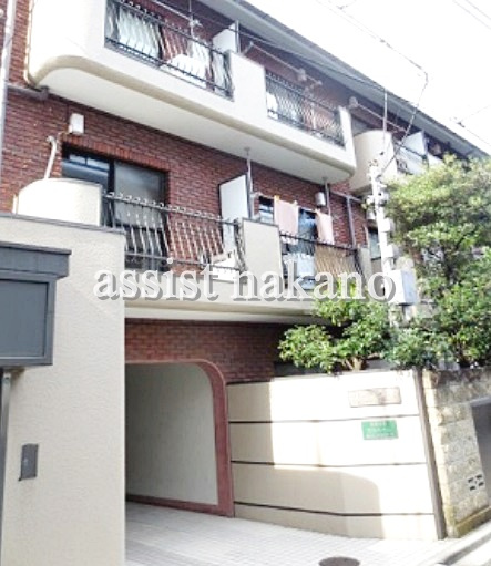 サーラ弥生のエントランス