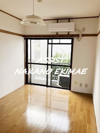 サーラ弥生の寝室