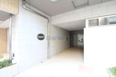 【エントランス】 | ラウレア