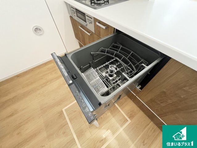 守山市岡町　第1期　新築一戸建てのその他|食事後の一仕事、食器洗いをボタン一つでお任せできちゃいます！