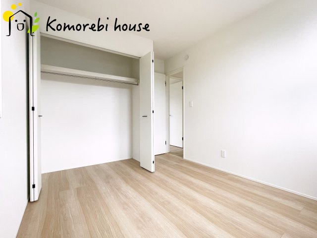 北本市東間　4期　新築一戸建て　グラファーレ　03の収納|小物を収納するのに便利です