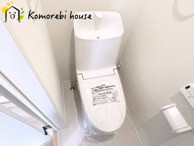 北本市東間　4期　新築一戸建て　グラファーレ　03のトイレ|シンプルで使いやすいトイレです