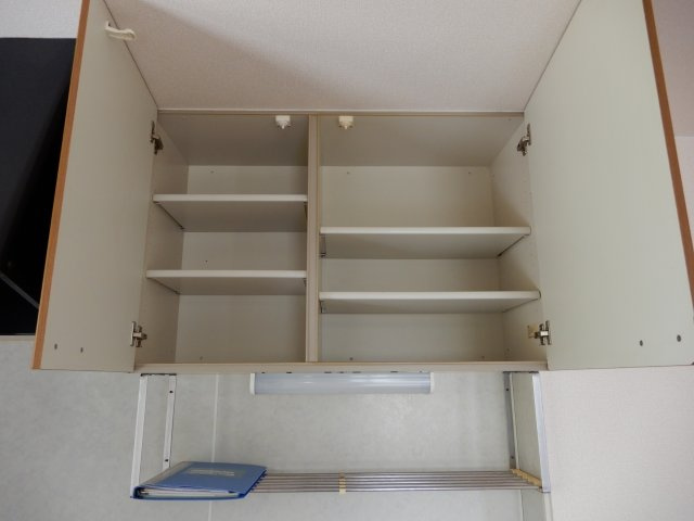 テンハロンベットのその他|キッチン上の収納