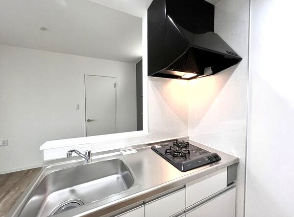 Ｋａｔｚｅ志賀本通南のキッチン