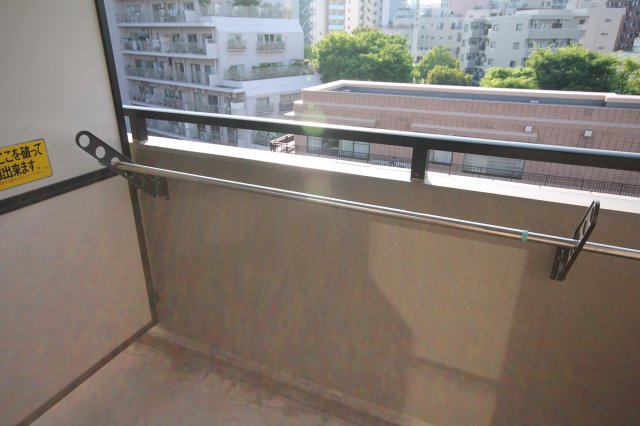 【バルコニー】
