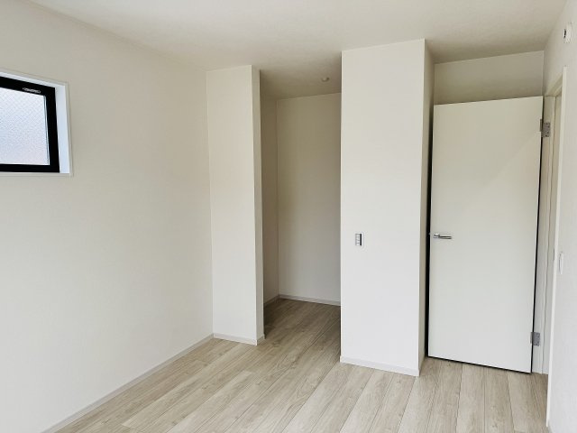 八王子市　本町　新築一戸建て　４期の収納|～ウォークインクローゼットでお荷物がスッキリ収まります～