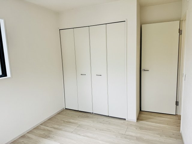八王子市　本町　新築一戸建て　４期の収納|～収納力の高いクローゼット完備～