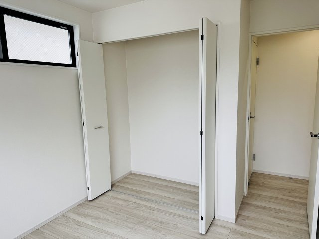 八王子市　本町　新築一戸建て　４期の収納|～収納力の高いクローゼット完備～
