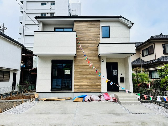 八王子市　本町　新築一戸建て　４期の外観|～八王子駅徒歩14分　ZEH水準の省エネ住宅　2台駐車可能カースペース付き～