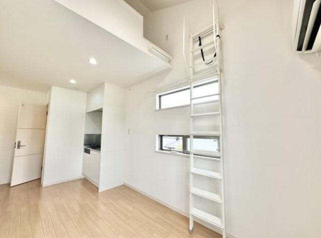 神奈川県横浜市1棟投資アパート【BESTAGE八景島】「満室！」「利回り7.59％。「2013年築」の洋室