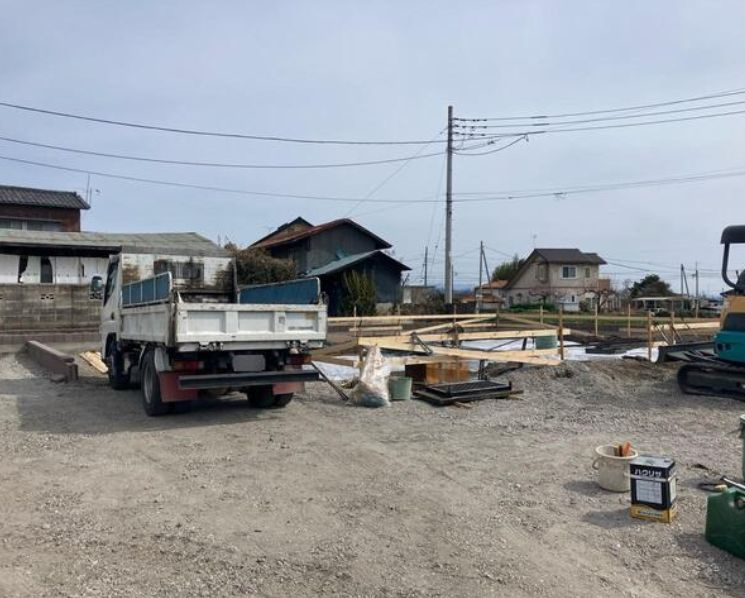 リーブルガーデンＳ高崎金古町第５　3号棟の前面道路含む現地写真|前面道路含む現地写真です