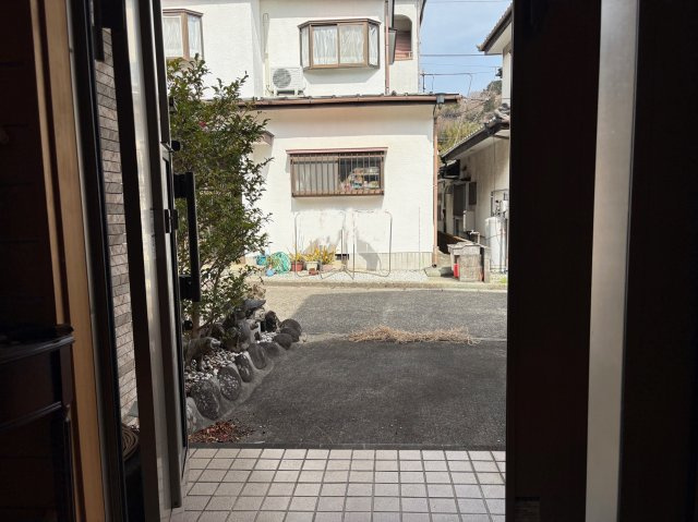 東伊豆町　白田の玄関