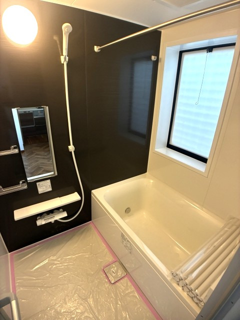 緑が丘２丁目　中古戸建の浴室