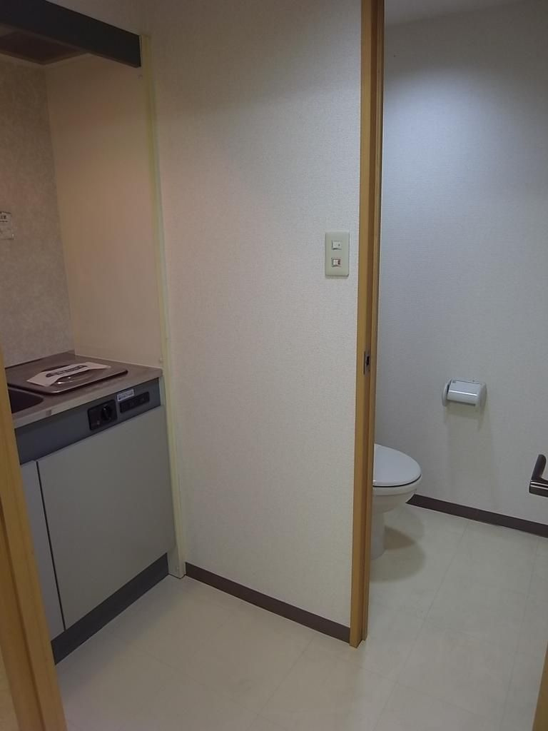 調布市国領町１丁目の事務所の内装