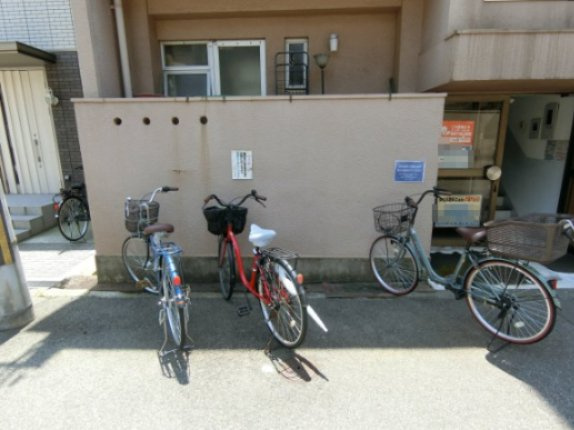 【エントランス】 | 勝山サンハイツ