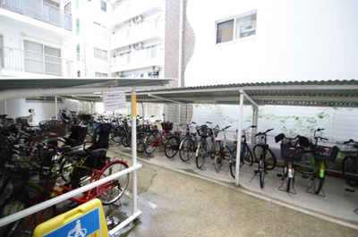 【駐輪場】 | チサンマンション第5江坂 | エイブルだけの嬉しいサービス、ご用意しております。詳細は、お気軽に当社までお問合せ下さいませ！