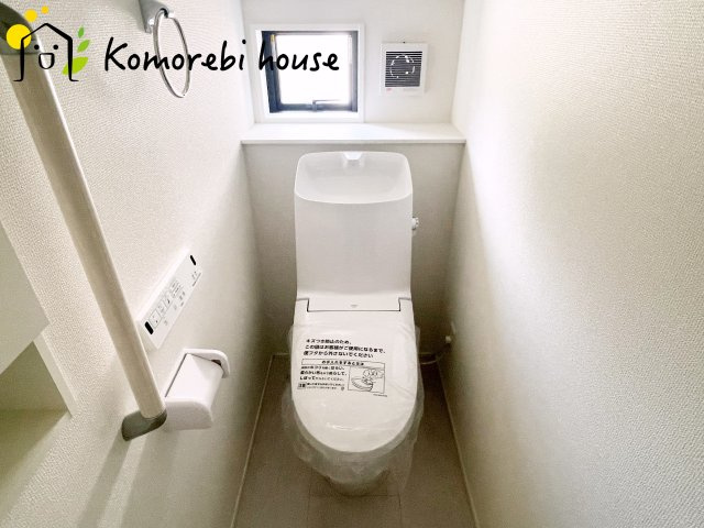 北本市東間　4期　新築一戸建て　グラファーレ　04のトイレ|トイレも気になるポイント