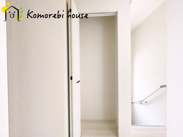 北本市東間　4期　新築一戸建て　グラファーレ　04の収納|ちょっとした収納スペースも充実しています