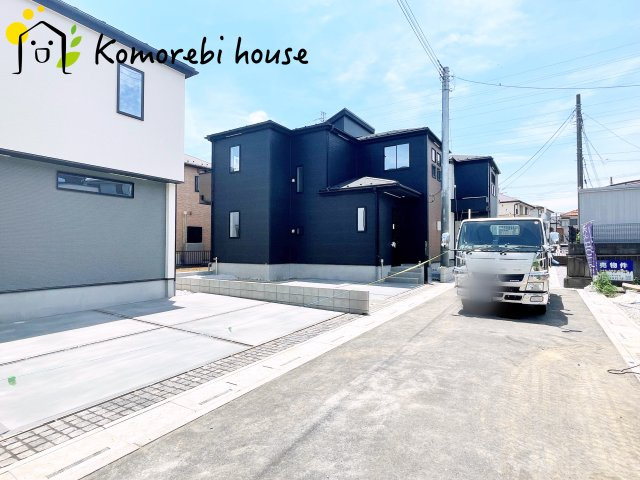 北本市東間　4期　新築一戸建て　グラファーレ　04の前面道路含む現地写真|前面道路含む現地写真です