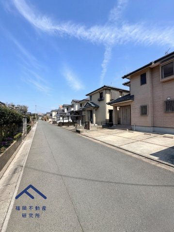朝倉郡筑前町東小田　戸建ての前面道路含む現地写真