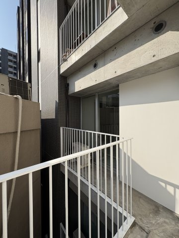 【バルコニー】 | アーバンフラッツ湊町