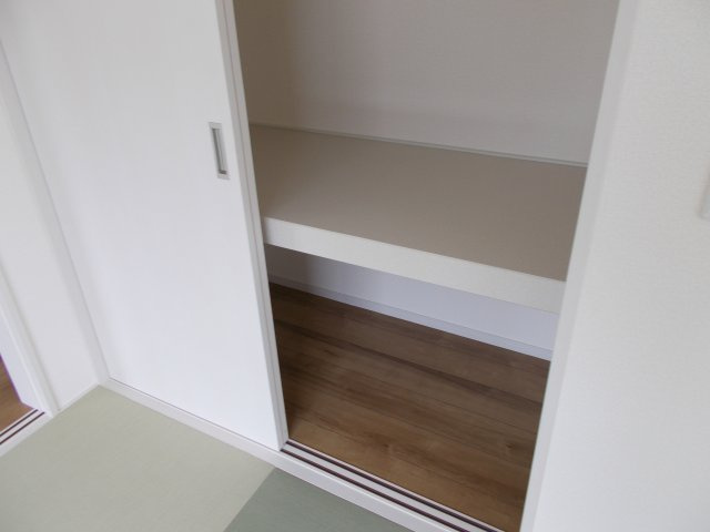 リーブルガーデンＳ高崎金古町第５　1号棟の収納|和室収納も充実♪お布団も収納できますよ！
