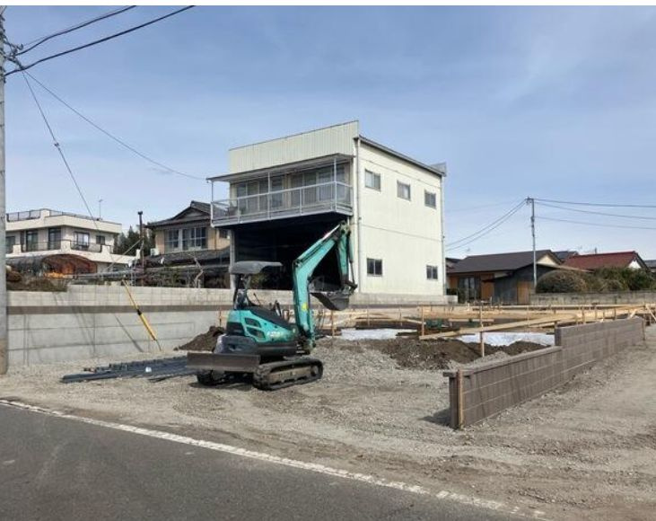 リーブルガーデンＳ高崎金古町第５　1号棟の前面道路含む現地写真|前面道路含む現地写真です